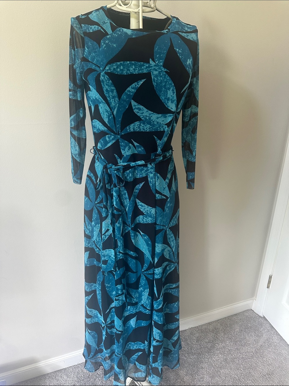 Anne Klein Teal Leaf-Print Long Sleeve Maxi Dress